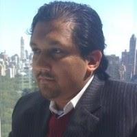 اقتباس المؤلف headshot